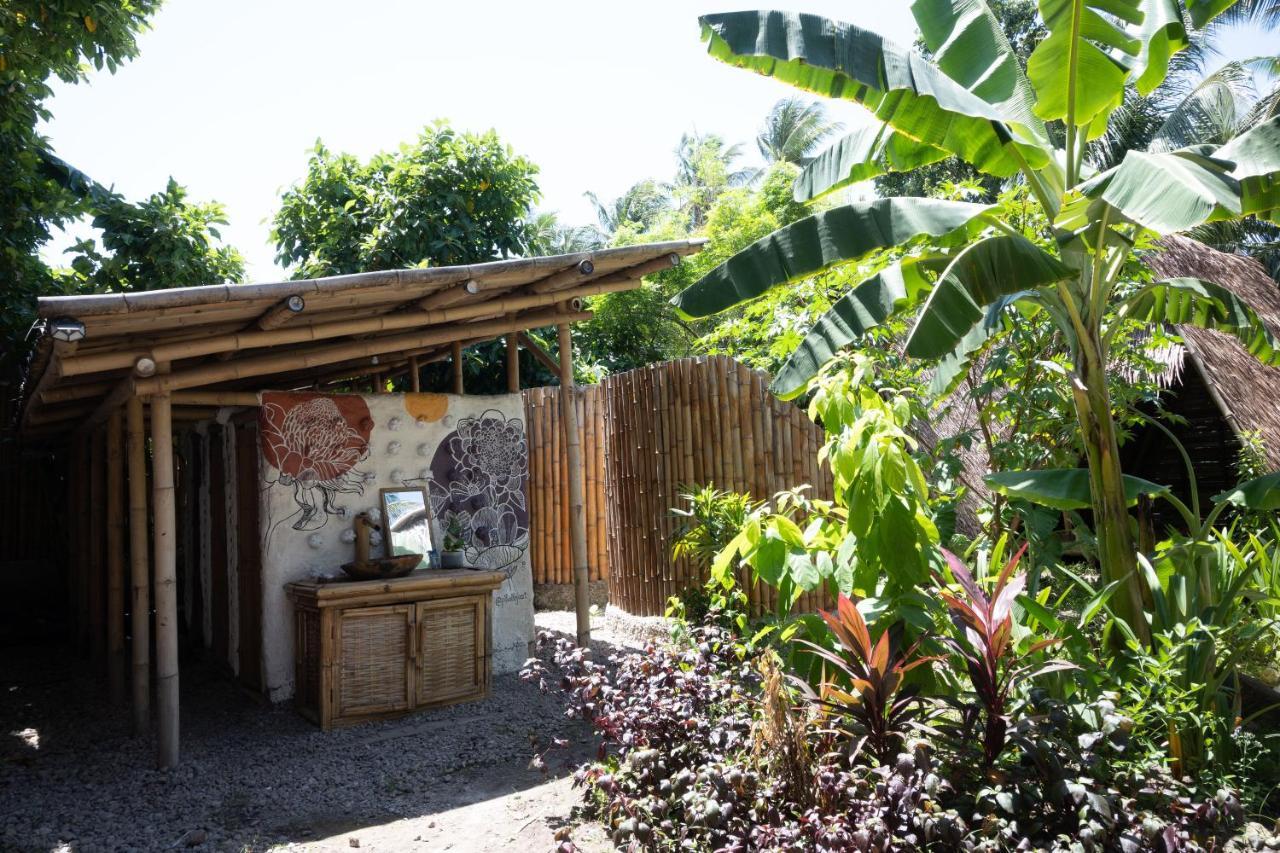 Mango Tree Eco-Hostel Dauin Exteriör bild